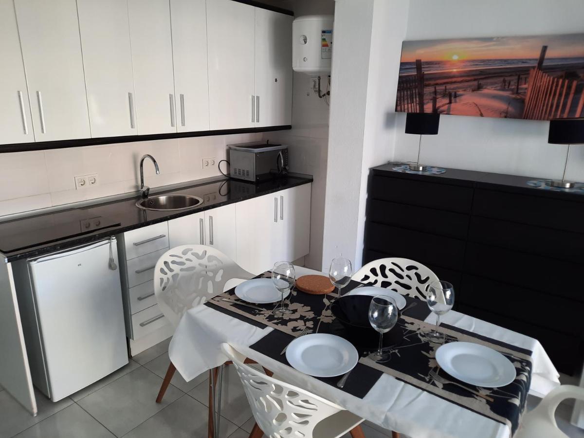 Happy Loix Apartamento Wifi Aa Benidorm Esterno foto